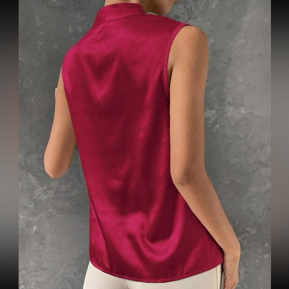 Luxe apricot satin V neck blouse - Picture 8 of 16